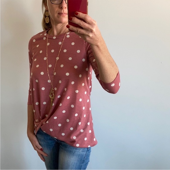 Mauve & White Polka Dot 3/4 Sleeve Top - Picture 4 of 6
